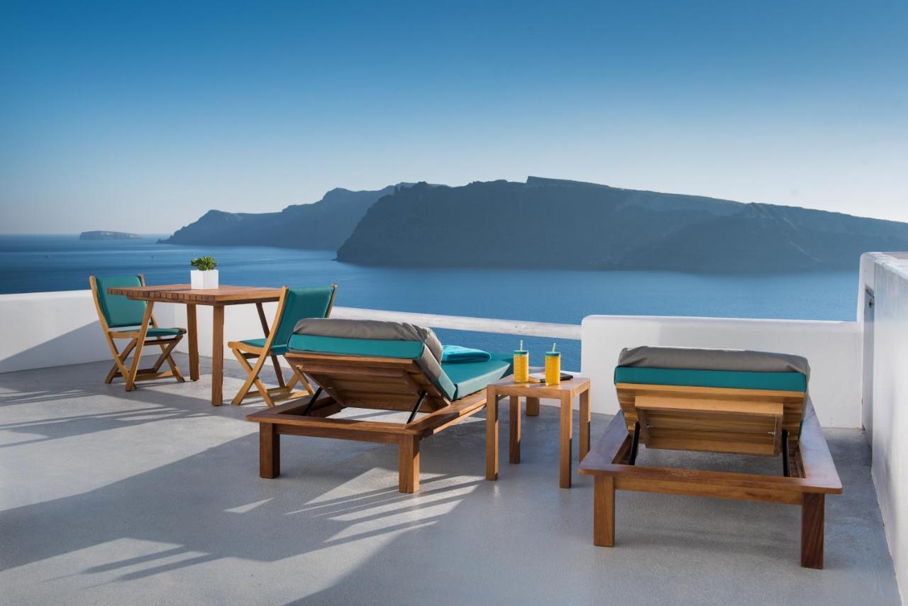 Maregio Suites (Adults Only) Oía Exterior photo