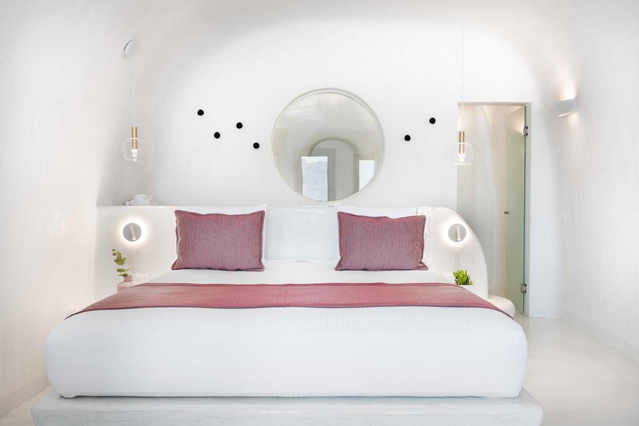 Maregio Suites (Adults Only) Oía Exterior photo