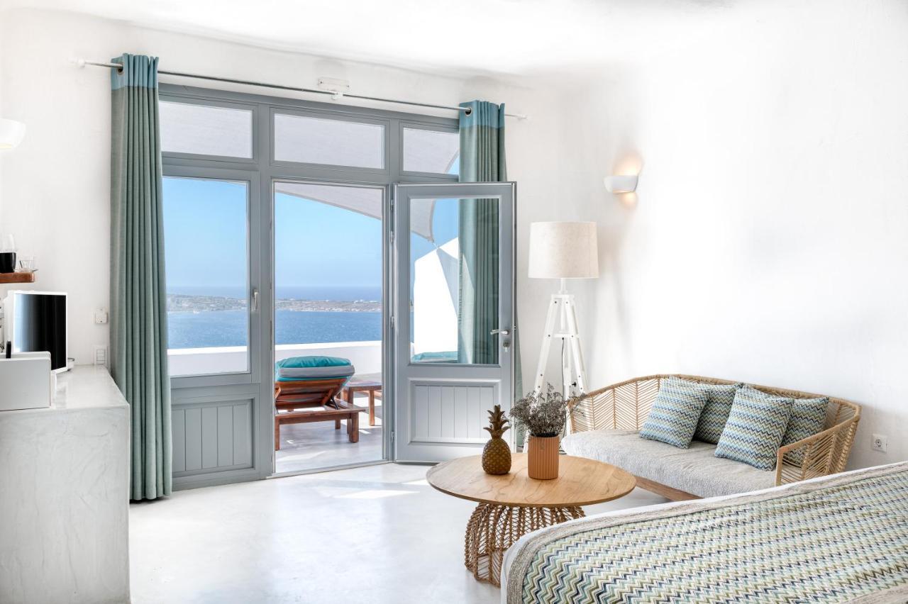 Maregio Suites (Adults Only) Oía Exterior photo